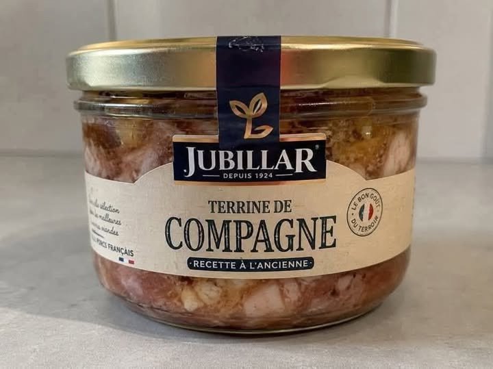 Ph_Gerbier's tweet photo. Qui a fait çà ?!
#delphinejubillar https://t.co/5GcXiTuOnW