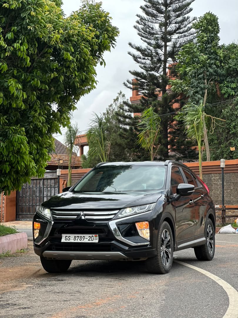 FrankDoe101's tweet photo. 🚘 2019 Mitsubishi Eclipse Cross S-AWC

• 94,000 km
• 1.5L Turbocharged Petrol Engine
• Automatic CVT Transmission
• All-Wheel Drive (S-AWC)
• Leather Interior

💰 Price: GHS 210,000

📲 WhatsApp number in bio.

#YourCarGuy 🚘🕺🏽 https://t.co/CmUMxEueue
