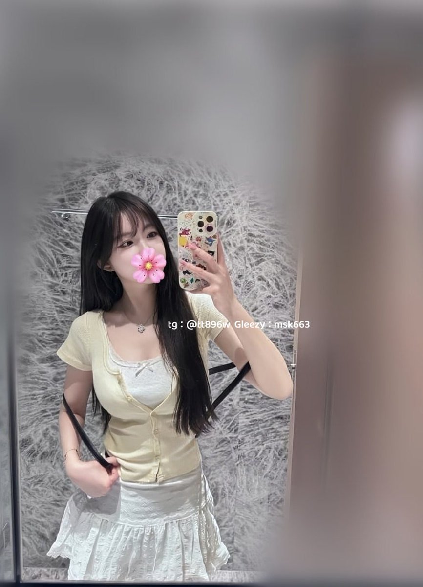 santylopes's tweet photo. 🌸知恩  162-45kg-D-19歲

淡江大學俏皮可愛甜美活潑小學妹 
滿滿校園青春感，清新甜美的初戀系顏值
開朗好相處 鄰家學妹一樣親切 服務主動
#台灣外送茶 #高檔外送茶 #出差叫小姐

📌喝茶LINE：w7788s 
📌喝茶tg：https://t.co/DqzHvqlhqC https://t.co/DykybxUJva