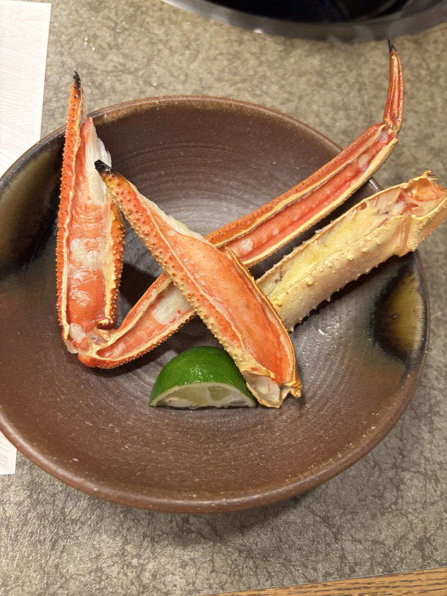 Syanase2's tweet photo. 誕生日にかに道楽🦀食べに連れて行ってくれました☺️ https://t.co/W55xhRMUWN