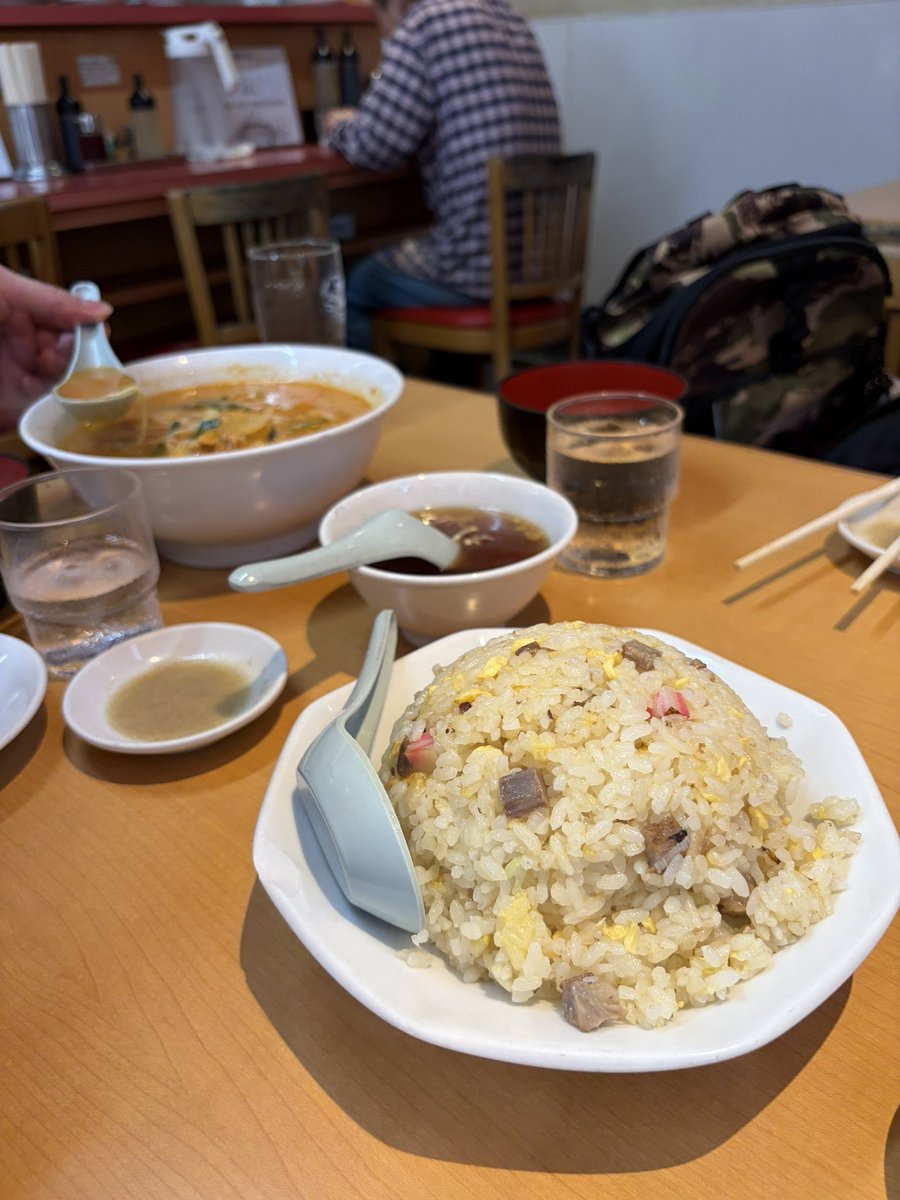 k2k_bk's tweet photo. 3連休明けの昼飲み気持ちかった。 https://t.co/P94BMo5GUq