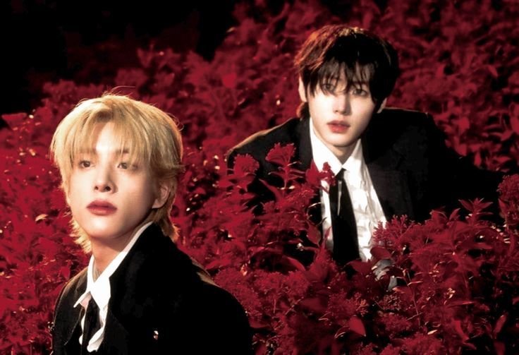 zarirebis's tweet photo. — naito's looking 4 moots

19 yo | engene, coer &amp; shottie 
evan stan pero no Ot7 (plis) 
chile | #kpoptwt xfa lean mi carrd aunque esté horrenda y lo que sigue

tmbn sigo a Santos Bravos btw 🩸💉
https://t.co/Hq1T9BM03k https://t.co/iKIDaMK2CP
