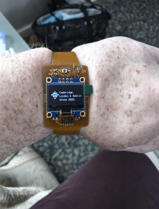 Mihai__i's tweet photo. ice on my wrist https://t.co/YhRhr5FLzt