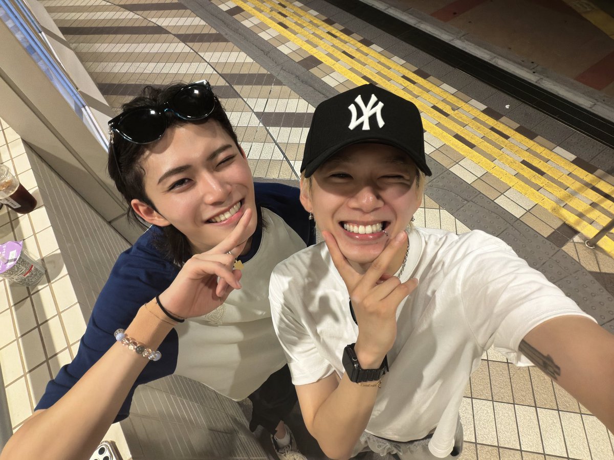 AGE_JUN_'s tweet photo. 俺達の可愛い弟に会えたよ😉❤️ https://t.co/FubC93678U