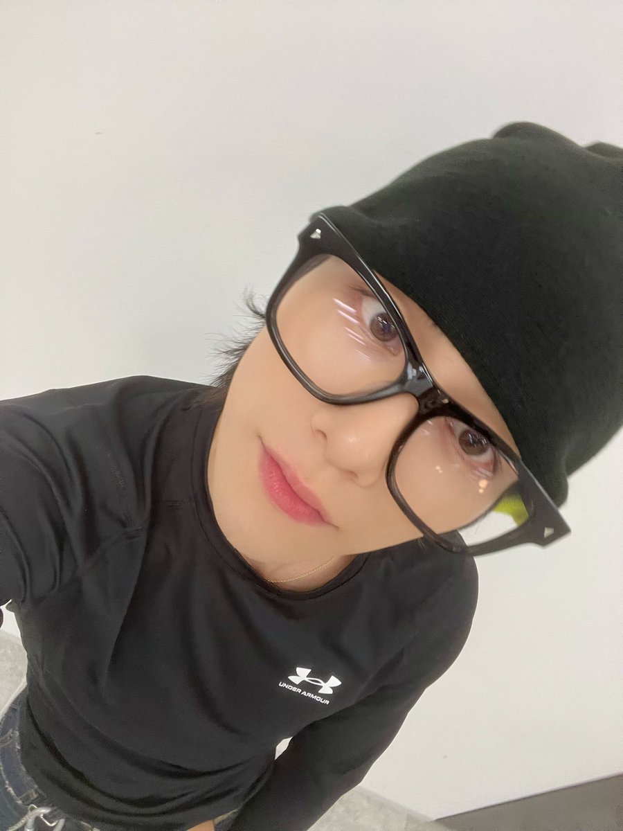 qpitdef's tweet photo. インライありがとー
明日"EGO" MV🥼　届けー

23日はFUNKY MONKEY BABYSさんの"告白(2026ver)" MV
これも届けー！

29日はいきなり本読み！
盛りだくさんで
おやすみー https://t.co/QZXg9vrM8a