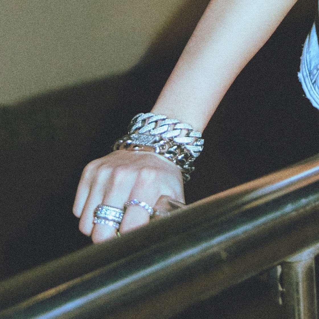320x915's tweet photo. 앙.......♡ https://t.co/6qUi3JtSMV