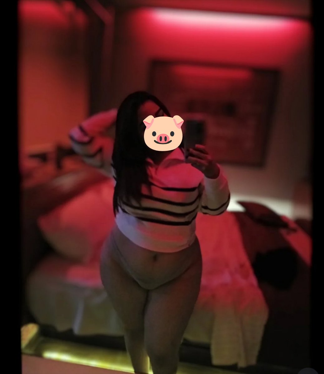Ximena curvy tweet media