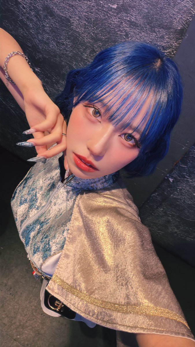 shimotha's tweet photo. トピック沢山の1日でした 幸...
自撮ワナさんの御尊顔が尊かった https://t.co/Kv5Wn23zba