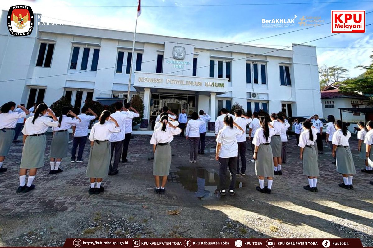 KpuToba's tweet photo. #TemanPemilih, Apel Pagi Rutin KPU Kabupaten Toba, Balige, Senin (20/7/2026).

KPU Kabupaten Toba laksanakan apel pagi rutin di halaman kantor KPU Kabupaten Toba dipimpin Sekretaris Richardo F. Butarbutar, dengan Komandan Apel Kepala Subbagian SDM, Frans L. Sitinjak, yang https://t.co/6nHqHbGlZQ