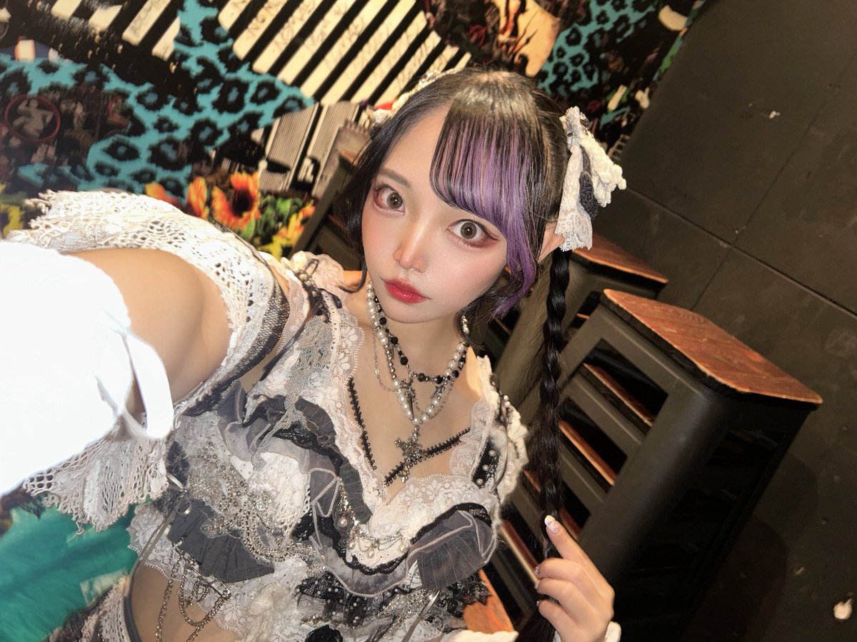yuna_suzukawa's tweet photo. 『UxDxGxW PARTY』渋谷THE GAME
ありがとうございました

Magi 紫担当　鈴川侑奈です🔮

平日駆けつけてくれてありがとー！！
今日は口の中大火傷のまま叫ばせて頂きました🔥

次回は7/23 渋谷チェルシーホテル
#ﾆｷﾌﾟﾚ さんにて新曲お披露目です🎉

絶対にこいよー！！ https://t.co/B1sCLEP2Ds