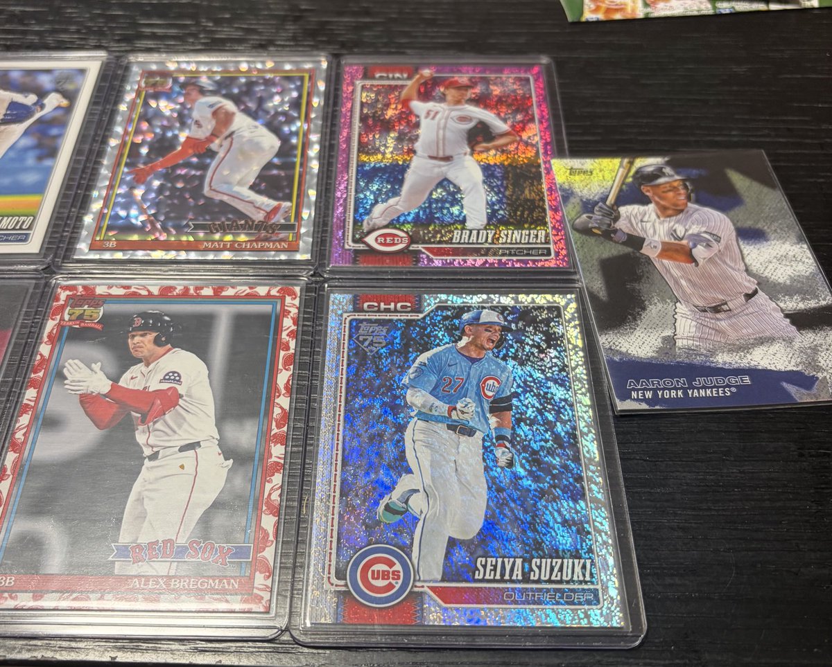 普段はbbmやエポックばっかりですがMLBに興味を持ち始めたのでtoppsと