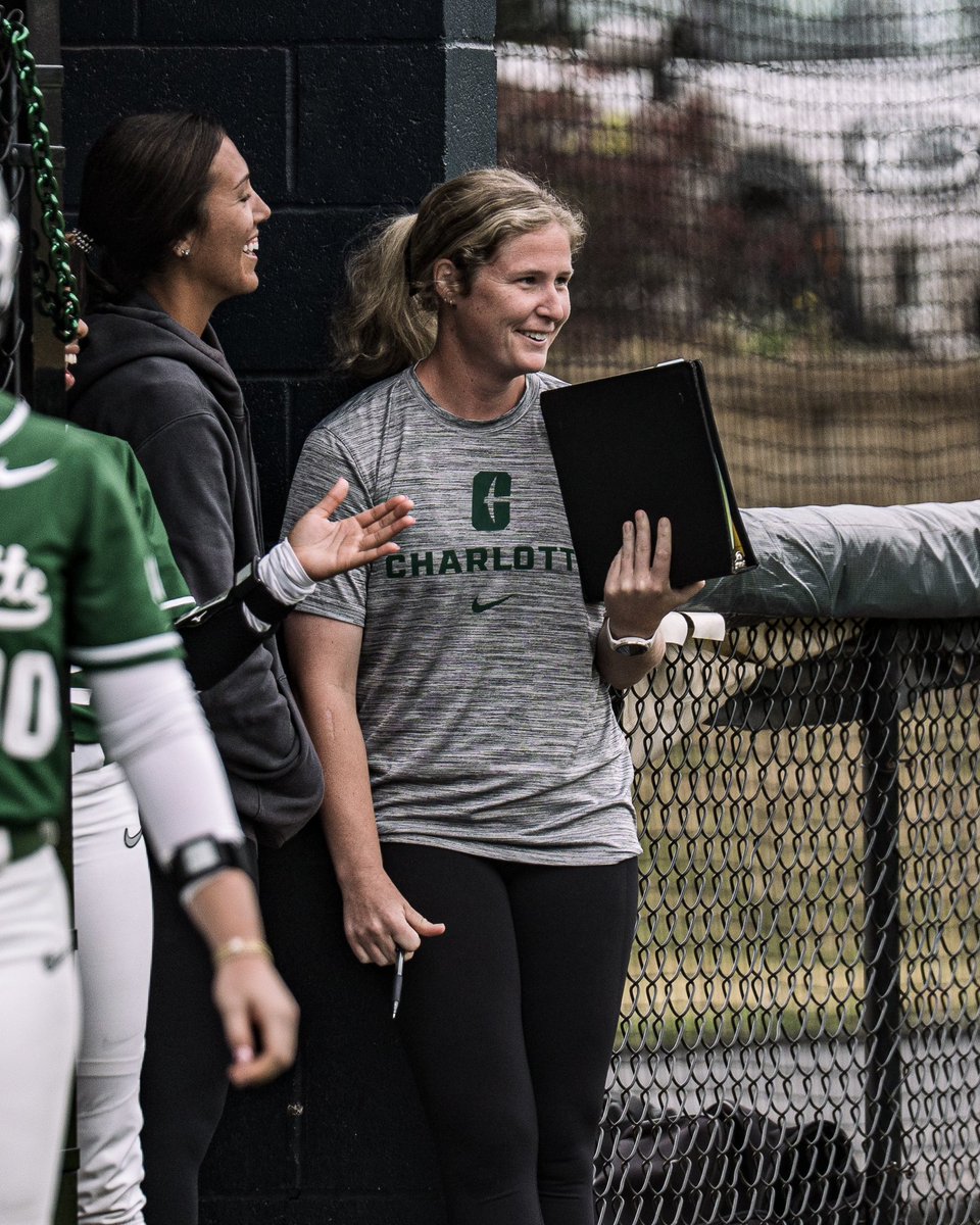 CharlotteSB's tweet photo. Happy Birthday Coach Bailey!!! 🎂 

Thank you SO much for all you do for our program 

We 🫶 you! https://t.co/eRcADBqAVS