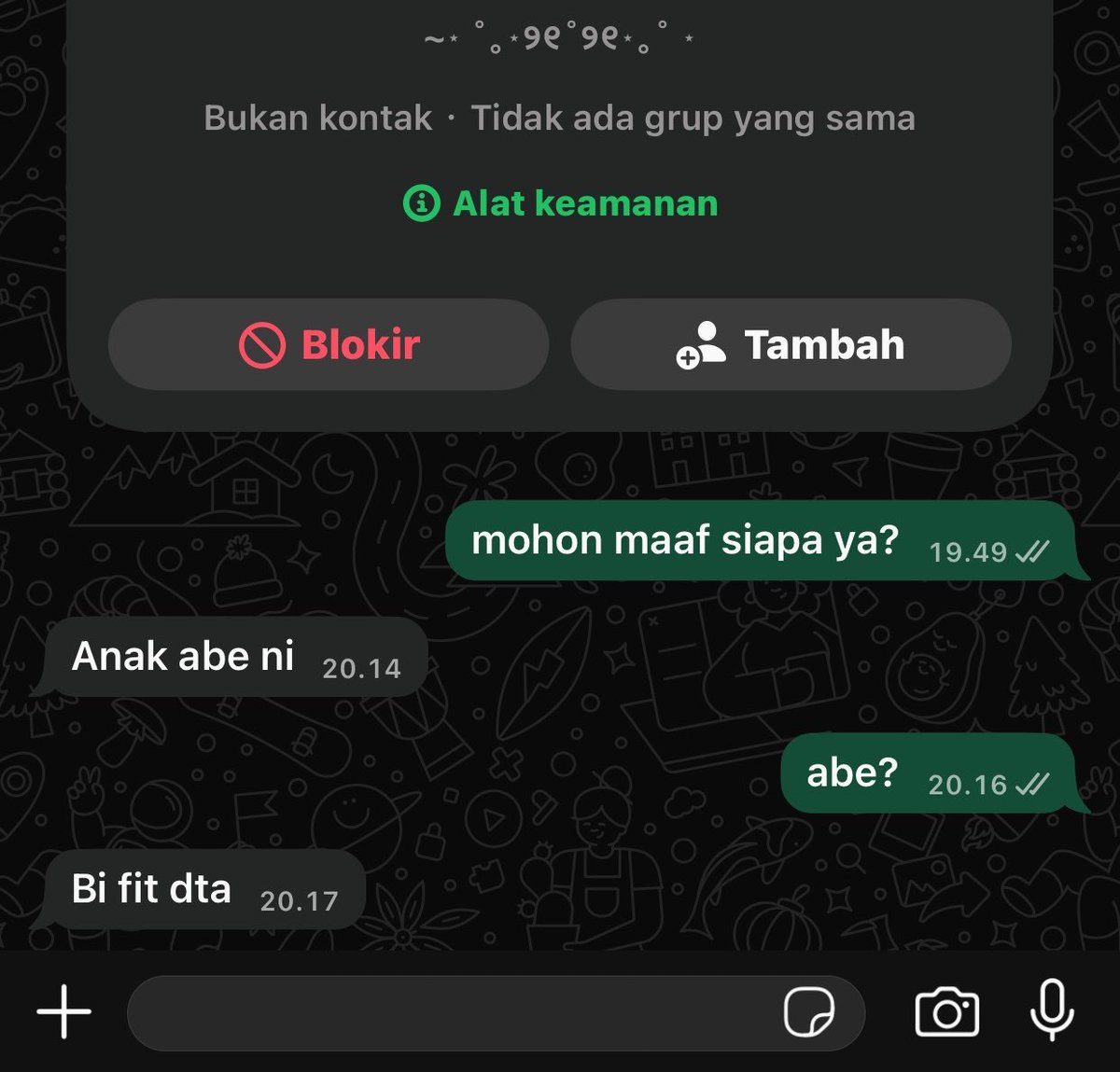 raralslya's tweet photo. ini apa sih ya maksudnya? jujur aku ga ngerti😞 dia awalnya call aku, terus aku coba tanya takutnya dari keluarga ku eh jawaban dia malah gajelas gini😭 https://t.co/XduUjuLKMC