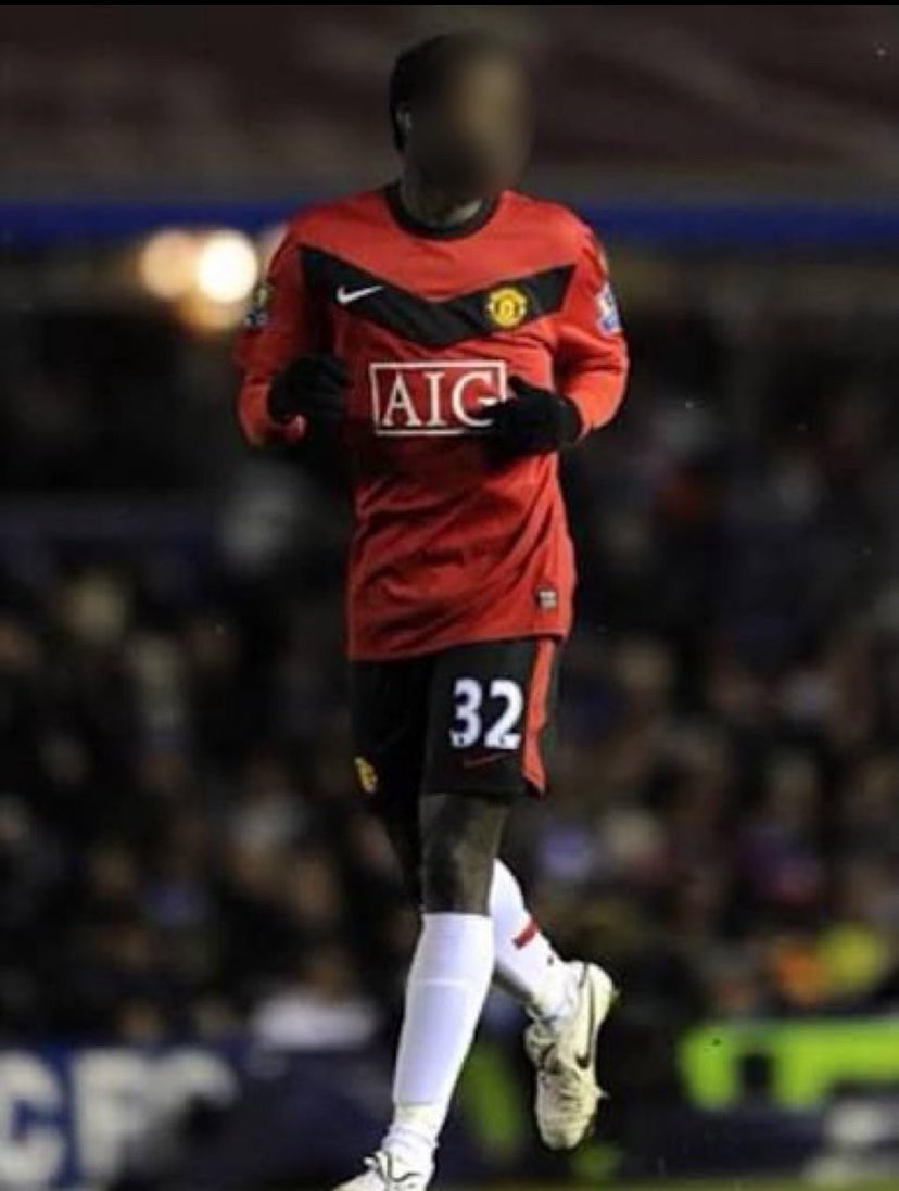 only1edafe's tweet photo. 32 days until our first league game of the season. Can you recognise these former number 32s who represented United in the premier league? https://t.co/TMAjh41uDr