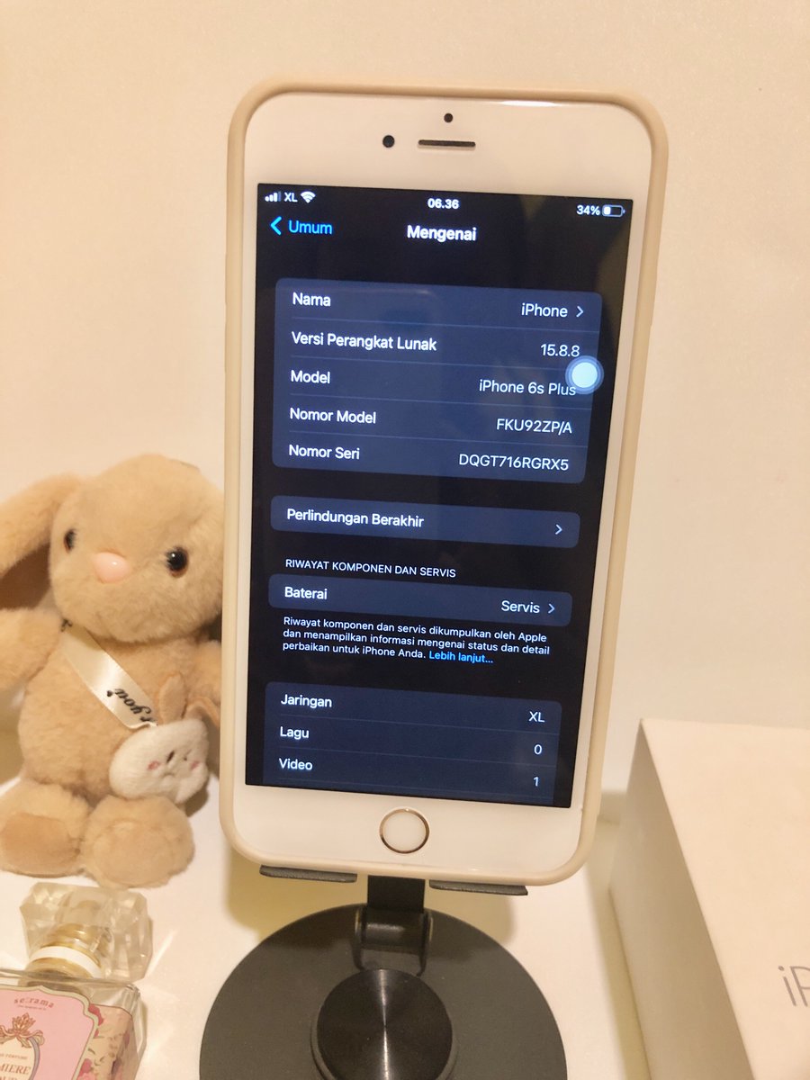 applefanni's tweet photo. pemakaian pribadi dari sejak smp, sekarang udah kuliah, ga pernah dipake sejak ganti ke xr, tersimpan di lemari. fisik 90% mulus. masi support banyak app, gratis stiker kalo request yaa. ketuk dm utk videonya. thanksss 💞 #iphone6Splus #wts https://t.co/6tgfD4C7Gh