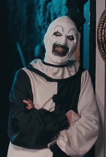 Sidney4DBD's tweet photo. Let’s just say Terrifier X @DeadbyDaylight  does happen to get cancelled/delayed, this could be a great opportunity to give us a new survivor (Sidney Prescott) and rework Ghostface?! 🔪
@MrPope @DEATHDORKS 

WE FANS WANT AN OFFICIAL SCREAM COLLAB ! 🖤 https://t.co/7gFstCmiZz