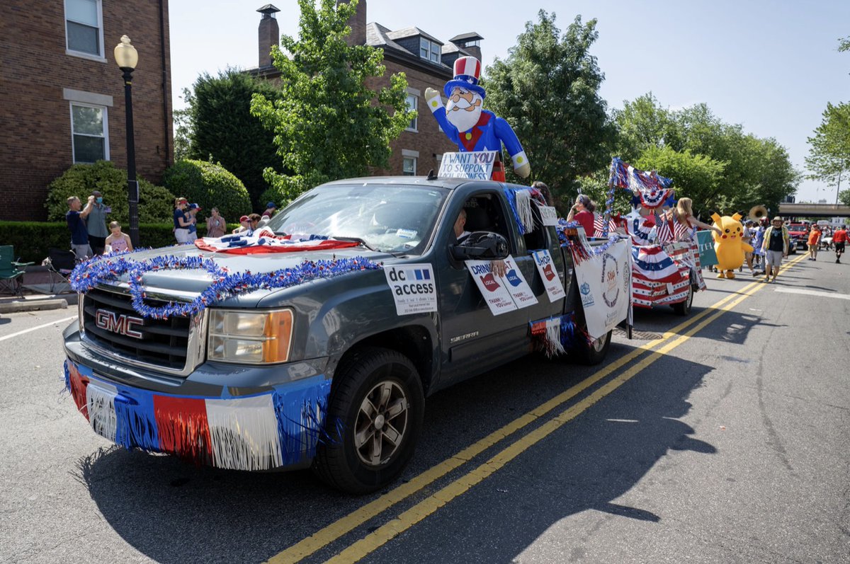 dcaccess's tweet photo. We're proud to support the communities we serve—both through reliable internet and by showing up for local events. Thanks to everyone who helped make the neighborhood parade such a great celebration! https://t.co/c4i4I5gywQ