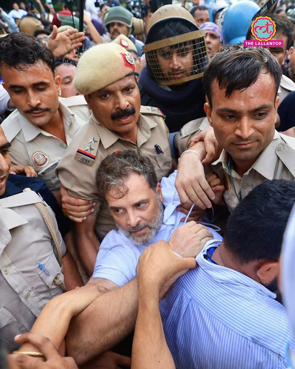 Ritesh7222's tweet photo. राहुल गांधी जी को मॉडल टाउन पुलिस थाने में ले जाया गया https://t.co/aQzwm85Pb5
