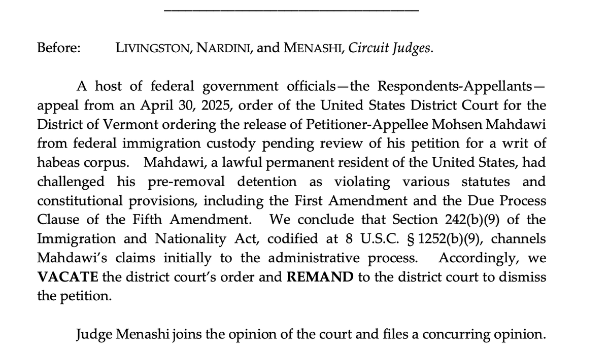 kyledcheney's tweet photo. JUST IN: A 2nd circuit panel says Columbia student Mohsen Mahdawi — targeted for deportation by Secretary Rubio for his pro-Palestinian advocacy — should never have been released by a federal judge in Vermont. https://t.co/KuoN7wTLdp https://t.co/Gco8DlmDi5