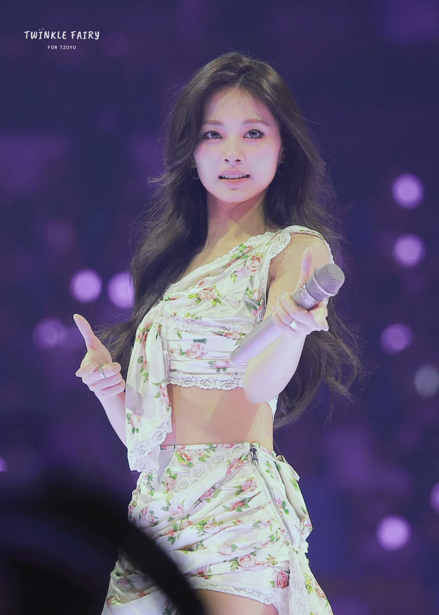 TwinkleFairy614's tweet photo. 260712

💙

#쯔위 #TZUYU #子瑜 #ツウィ 
#TWICE #트와이스 https://t.co/SrvJztXrbk
