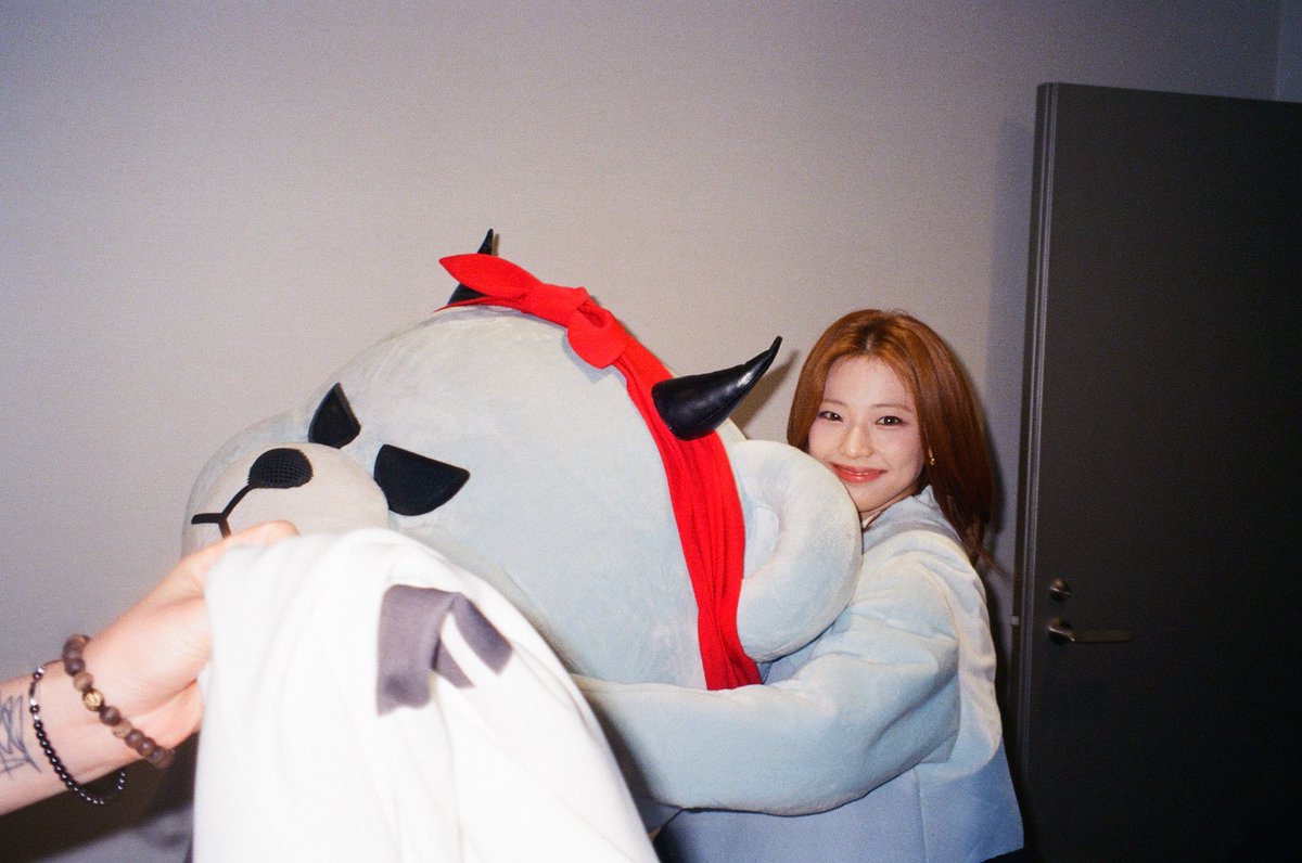 picbaemon's tweet photo. RUKA WEVERSE UPDATE https://t.co/nVbgTe4yne