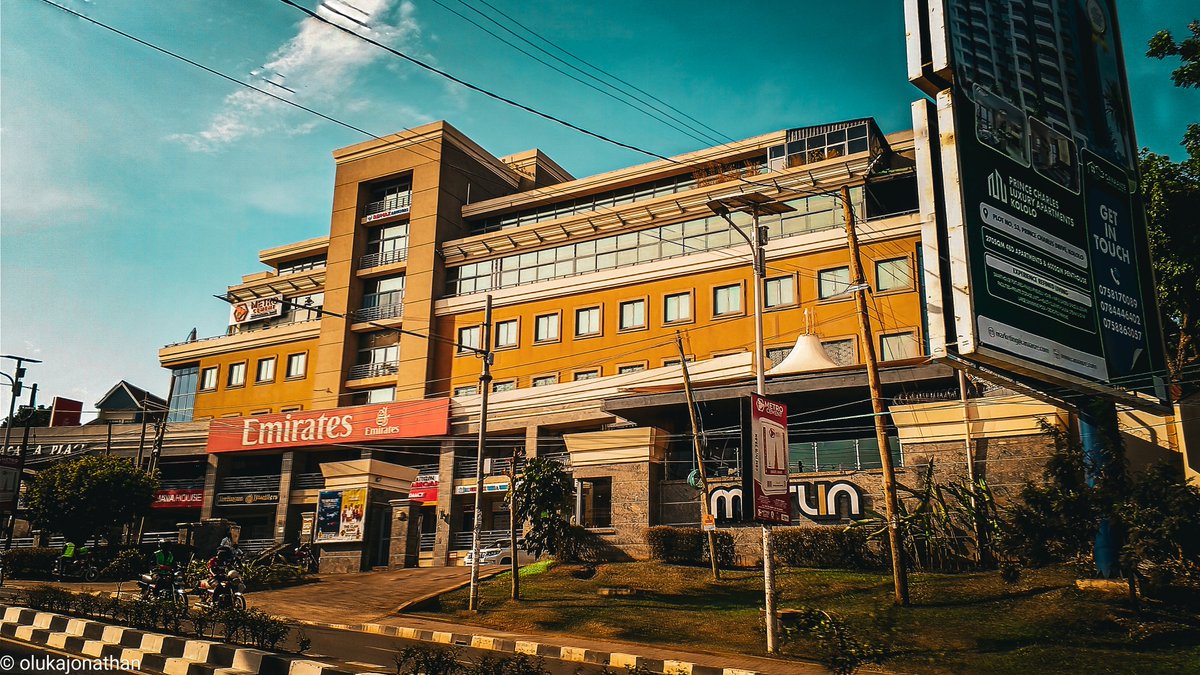 OlukaPhotograp1's tweet photo. Frames of Kampala🇺🇬
#cinematic #kampala #photography https://t.co/aGMsEOgv8O