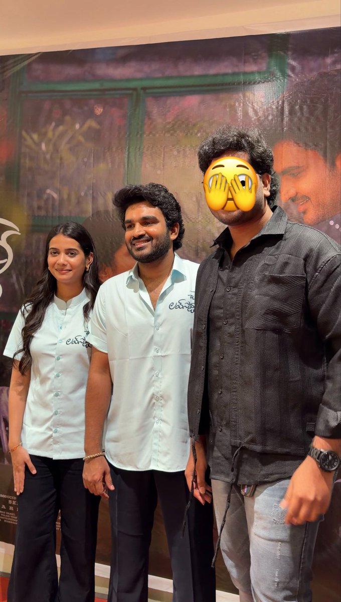 akhilds1518's tweet photo. Seated for you Anna 💥💥💥
Hope you deliver another BlockBuster 🎉
Great Interaction with Nelloriens ❤️❤️
#ChennaiLoveStory https://t.co/DPA1iNXu9Z