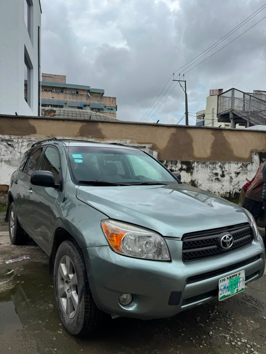 absaniboy's tweet photo. Sharp Deal
2008 Toyota RAV4
* Toks Standard
* 4plug
* Partly Firstbody
* Engine and Gear Perfect
* AC Chilling Well

🏷️₦6.450m
Settlement: ₦200K
📍Oyingbo/ Ebute Metta, Lagos (SB1)

Call or WhatsApp 
08164507083 https://t.co/gaiwghM6nF