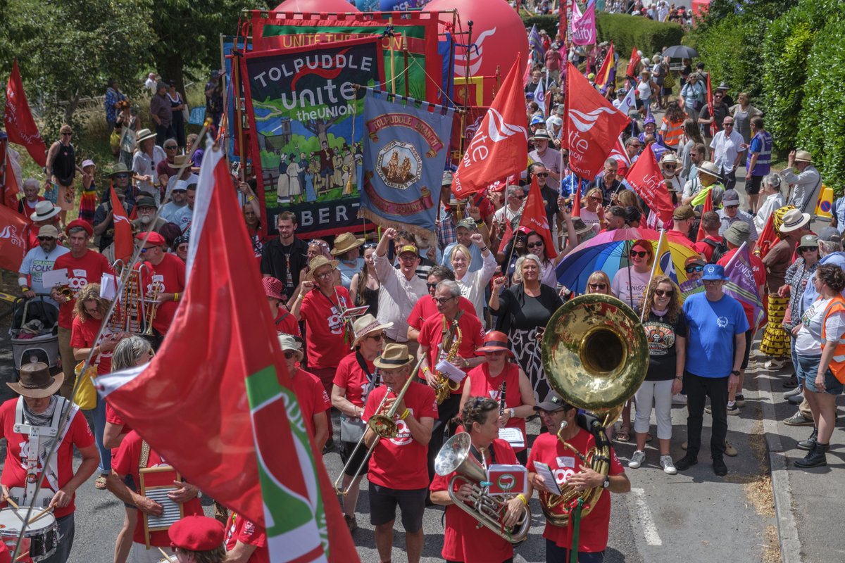 UsdawUnion's tweet photo. We joined thousands of people at the Tolpuddle Martyrs’ Festival last weekend to commemorate the martyrs and celebrate the birth of trade unionism ✊

Thank you to everyone who marched with us - unity is strength 👏 https://t.co/oTBBkhyj5G