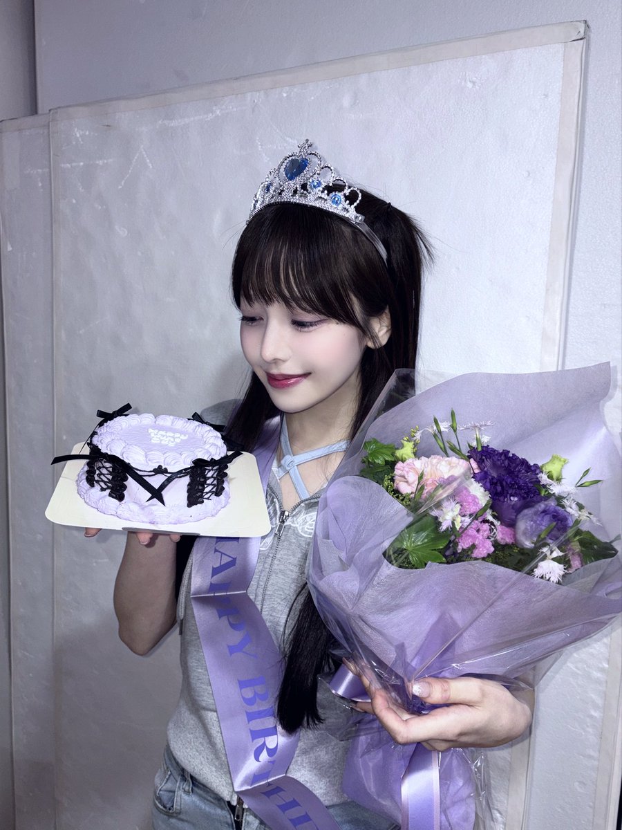 yune_mv0722's tweet photo. 本日、誕生日を迎えました。
紫の似合う女の子になります💜݁𖥔. 

#ミクベル #香久耶ゆね https://t.co/Syfi3PrAii