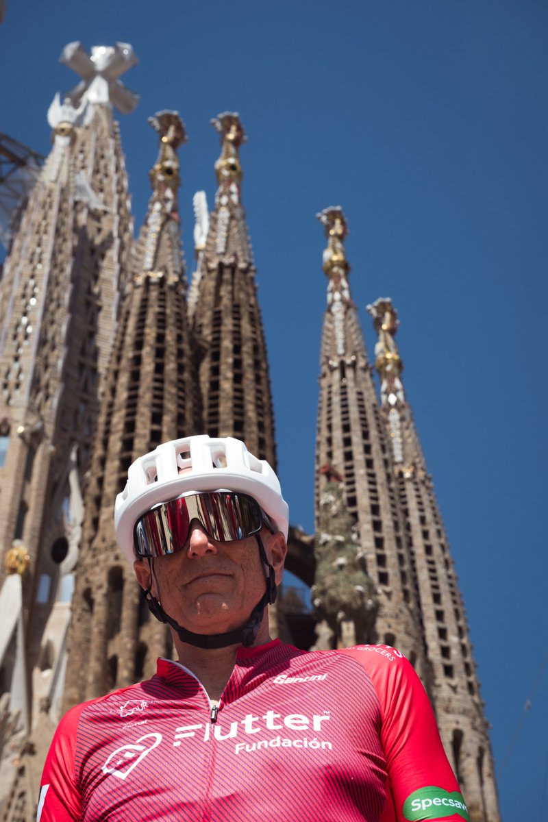 TheTour21's tweet photo. Rob Gitelis 🇺🇸
🏅The Tour 21 In Partnership with Flutter Entertainment Finisher

After the mother of his children was diagnosed with blood cancer, Rob took on The Tour 21 and has raised an incredible £36,000. 
His challenge is complete, but you can still support his fundraising! https://t.co/uk5rJQ9jYi