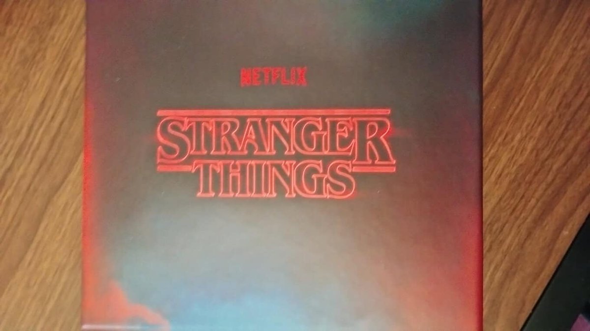 ip_movies's tweet photo. Sneak Preview of Stranger Things: Complete Series Boxset https://t.co/kV8zSvWonn https://t.co/FrEo5ITfmS