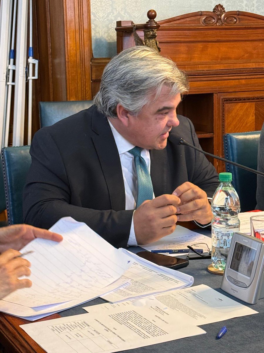 cdcamy's tweet photo. En Comisión del @Senado. Recibiendo a la Asoc. Coleccionistas de coleccionistas de Armas; Asoc. Nacional de Armerías y Polígonos y Cámara de Importadores de Armas. Presentamos  proyecto de ley, a partir de entender la tenencia responsable de armas un atributo de la libertad. https://t.co/AzdmNATkOs