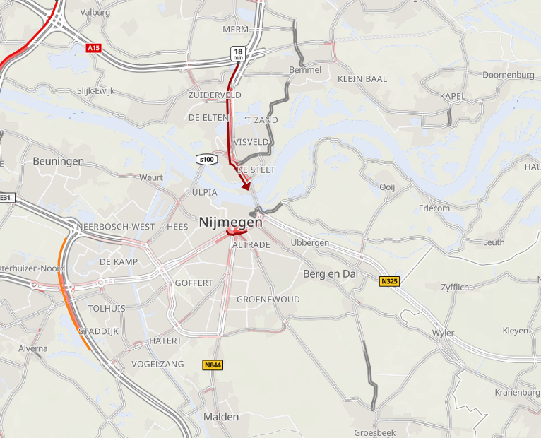 ANWBverkeer's tweet photo. Drukte voor de Nijmeegse #4Daagse, op de #A325 vanuit Arnhem. Voor de Waalbrug 4 km, +20 min. https://t.co/NmW9sQHMTk