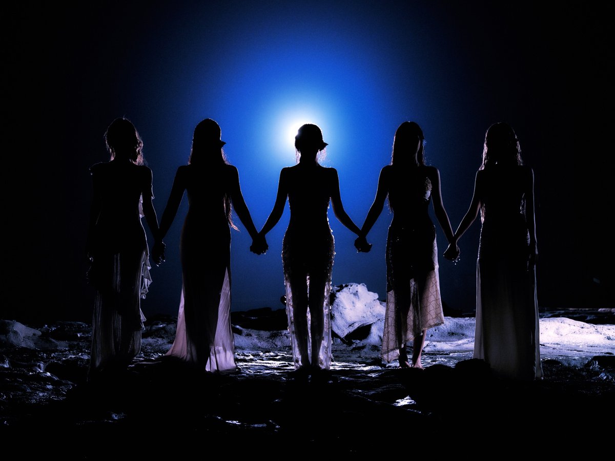 jisungsafica's tweet photo. tô embasbacada com esses teasers de verdade, oh godvelvet... https://t.co/4DnDrykUD9