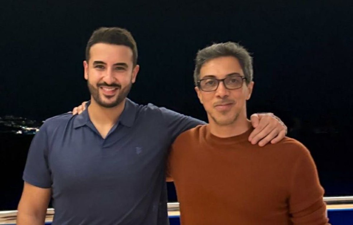 akalghanim11's tweet photo. صورة حديثة، لصاحب السمو الملكي الأمير خالد بن سلمان آل سعود، وزير الدفاع السعودي، مع أخيه، سمو الشيخ منصور بن زايد آل نهيان، نائب رئيس دولة الإمارات، ونائب رئيس مجلس الوزراء .

( قبل أيام ) https://t.co/Rse5qAIaAC