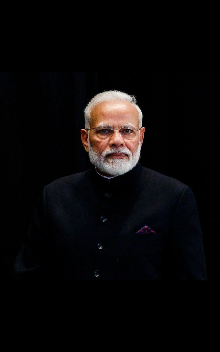 Akash_agarwl18's tweet photo. Will You Ever Vote for Him.

Type Yes or No. https://t.co/54s5wJFopB