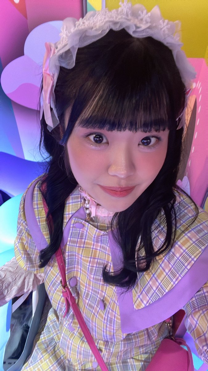 Ayami_Hanamiya's tweet photo. 【💁🏻‍♀️お知らせ💁🏻‍♀️】
⁡
TBS「 #君の好きは無敵 」の第2話に
かわいいお客さん役として出演してます🎀🤍

アドリブで「めちゃくちゃかわいい」「コレめっちゃかわいい」ってセリフ言ってます！

ニコニコ笑顔で踊ってる花宮を
ぜひ、TVerで探して見て下さい😊✨️
https://t.co/QNnMKakIVN

#花宮綾実 https://t.co/nh4q6kfDTU
