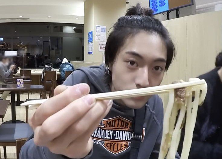 watanabewyou's tweet photo. pov: café date with haruto🤍 https://t.co/J1LT5DEijc