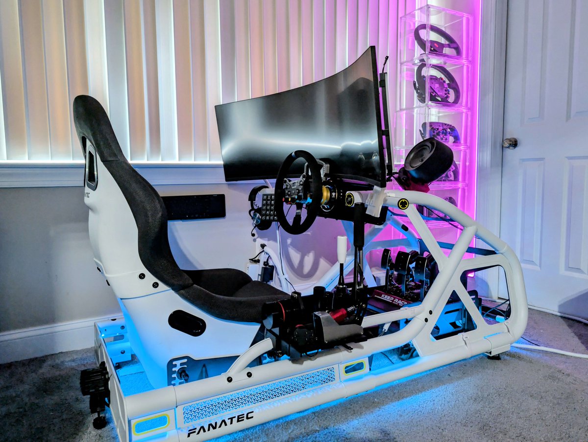 fanatec's tweet photo. The setups in the Fanatec community Discord just keep getting better.

This one comes from Arby88, featuring an insane sim rig and an unbelievable steering wheel collection! 🔥🔥 https://t.co/CbD5nIMX2d