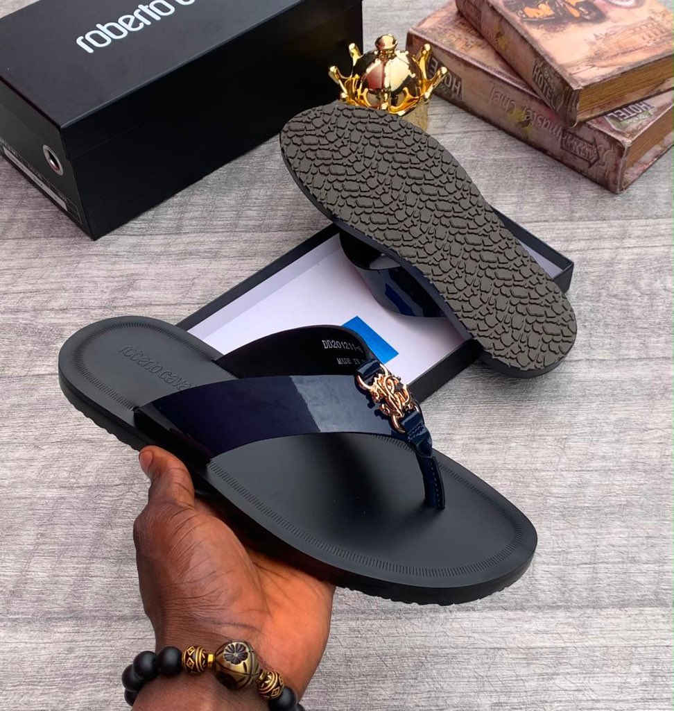 Baba_Dan_Audu_0's tweet photo. A legacy of elegance redefined for the modern wanderer. 

80,000

40—46 https://t.co/NFA8kYpams