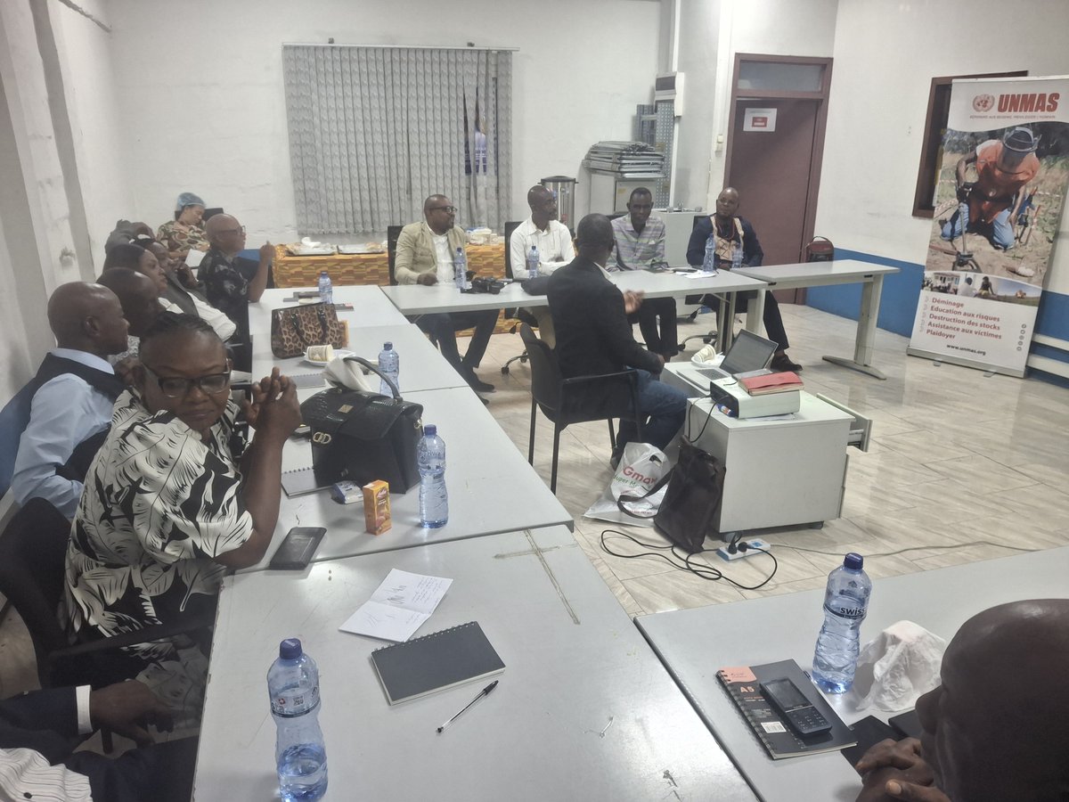 UNMAS's tweet photo. Du 24 au 26 juin à Kinshasa, l’UNMAS a réuni 20 experts pour relire le projet de Stratégie nationale de lutte contre les EEI. Les travaux ont abouti à un document harmonisé, qui servira de base à la validation technique par la Commission Nationale de Lutte Contre le Terrorisme. https://t.co/2NZ0IONUbd