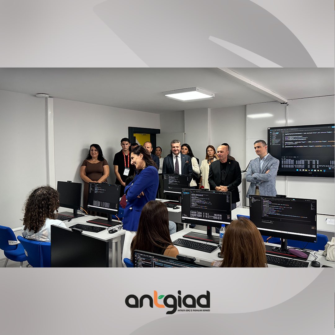 antgiad's tweet photo. ANTALYA BÜYÜKŞEHİR BELEDİYESİ DİJİTAL GENÇLİK MERKEZİ (DİGEM) AÇILIŞ TÖRENİ

ANTGİAD Yönetim Kurulu Başkanımız Ercan YAVAŞ, Antalya Büyükşehir Belediyesi ev sahipliğinde gerçekleştirilen DİGEM (Dijital Gençlik Merkezi) açılış programına katılım sağladı.
+++ https://t.co/EtSdedtYzl