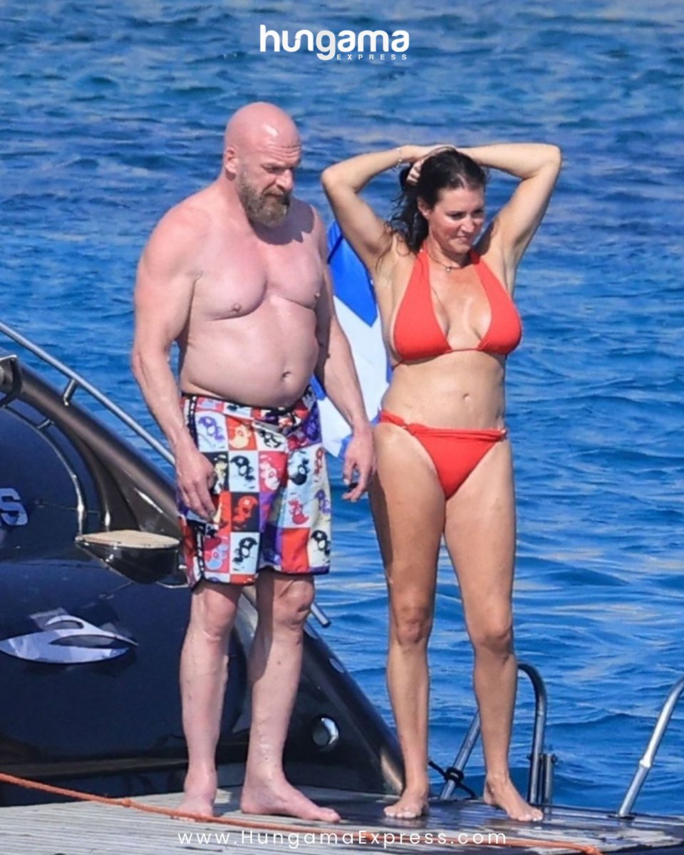 HungamaExpress's tweet photo. Stephanie McMahon soaked up the breathtaking Mykonos coastline while relaxing aboard a boat during her Greek getaway.
Via: IG
#StephanieMcMahon #Mykonos #Greece #TravelDiaries #HungamaExpress https://t.co/h0JjNGnsei