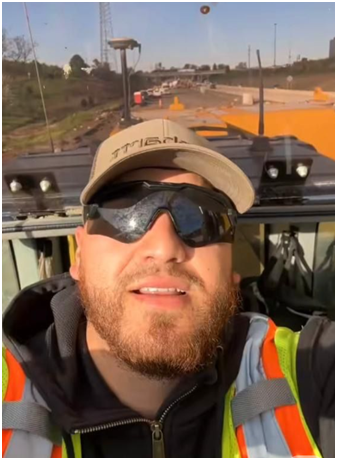 GenX_bro7's tweet photo. Just a Blue Collar Country Boy🇨🇦 that happens to be Gay digging in the dirt today! Masculine Gay Bros resisting the Alphabet Soup DO EXIST!! Be a FREE THINKER! You don't need the Pride Mob for VALIDATION!!
#bluecollar⚒️ #country🤠 #freethinker💪 https://t.co/mOSMvDHn9g
