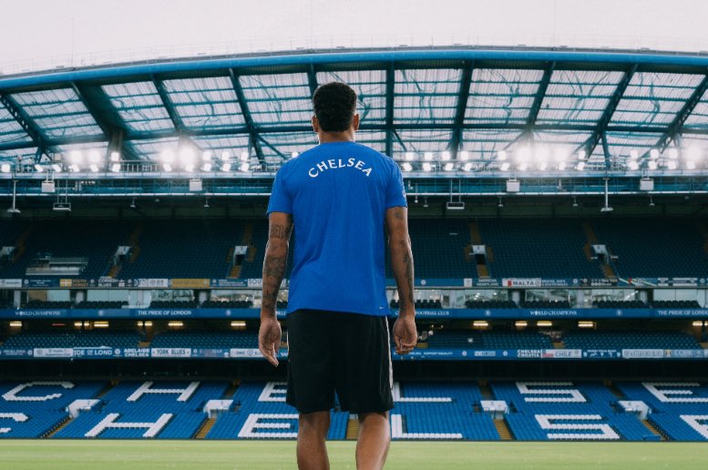 CFC4World's tweet photo. 🥶 https://t.co/tfWmrIBdHU