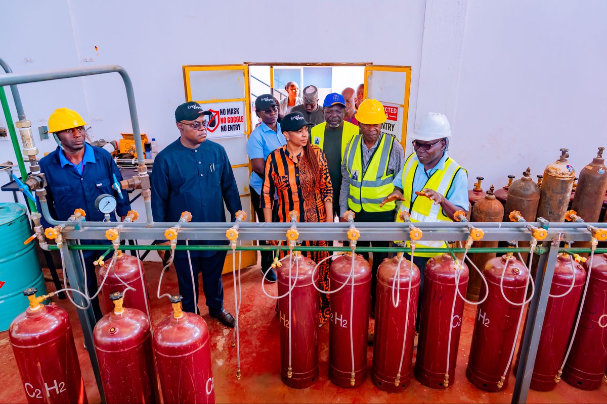 joduwole's tweet photo. On the sidelines of the 17th National Council on Industry, Trade & Investment (NCITI) hosted by Enugu State, I paid a visit to the Lion Business Park @lionbizparkfze Free Trade Zone, the @NortraTractors Assembly Plant, and Nigergas Company Limited.

As our host for this year's council, these facilities signal that Enugu State is open for business - equipped with the infrastructure, capacity, and readiness needed to drive real growth.

#WeMove 🇳🇬🇳🇬🇳🇬🌍🎯 #HMIndustryTradeInvestment #FMITI