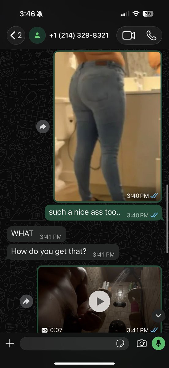brian2f2's tweet photo. who wants their mom or irls flashed https://t.co/VmdU5m3OUu