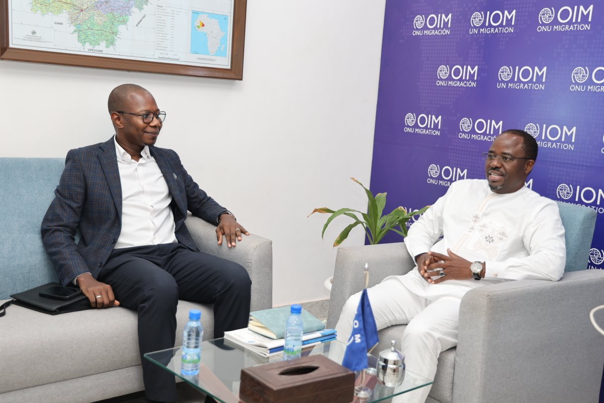 OIMMali's tweet photo. Après le #FID2026, le Chef de Mission de l’#OIM, @Dr_BoubacarS, poursuit ses concertations avec des acteurs clés du développement du Mali. Les échanges ont porté sur l’investissement productif, la mobilisation des compétences de la diaspora et la révision de la #PONAM. https://t.co/Ea3igQfFKk