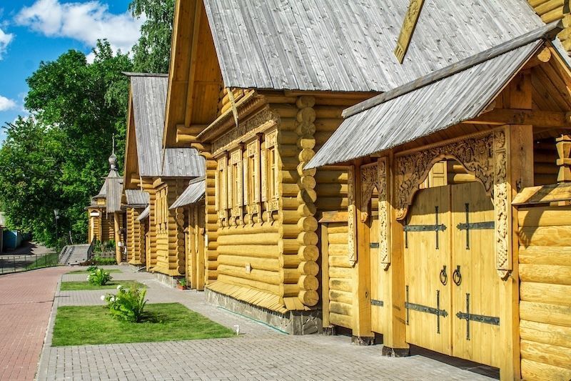 River2RiverLog's tweet photo. Every log home settles over time. Building with that movement in mind helps prevent future problems. #LogHomeBuilders #HowToLogHome #Bend #LogHomeBuilder https://t.co/KfhInomisi https://t.co/I3lAOcBwGO